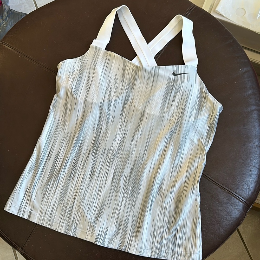 NikeTennis Dri-Fit Court White/Grey Top Womens SZ XL TENNIS/PICKLEBALL